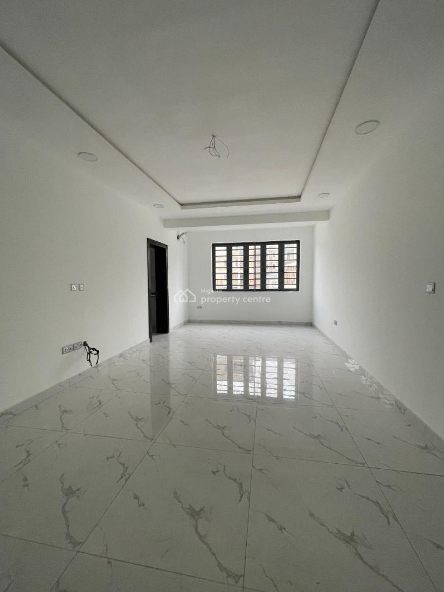 Contemporary 2 Bedroom Apartment Bedroom in a Serene Environment, Lekki Phase 1, Lekki, Lagos, Flat / Apartment for Sale