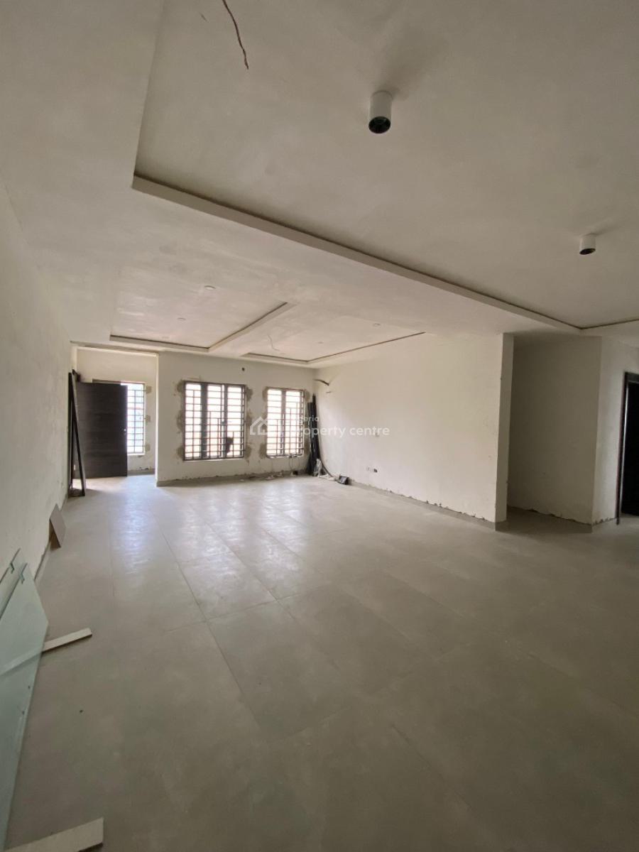 Lovely 4 Bedroom Apartment Bedroom with Private Cinema and Bq, Lekki Phase 1, Lekki, Lagos, Flat / Apartment for Sale