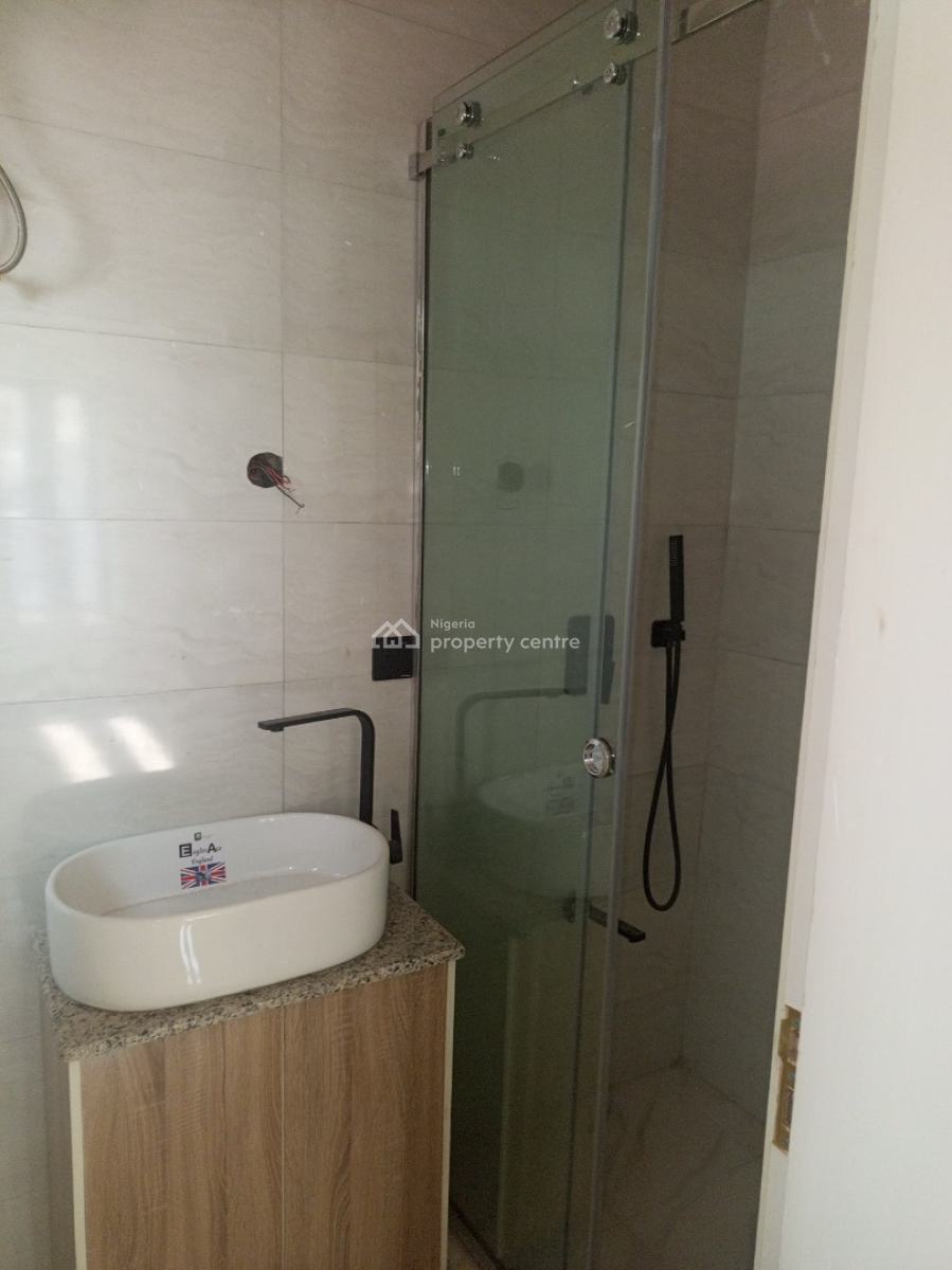 Watch The Video on The Youtube.   Tastefully Finished Spacious Standar, Jahi By Gilmor, Jahi, Abuja, Flat / Apartment for Sale