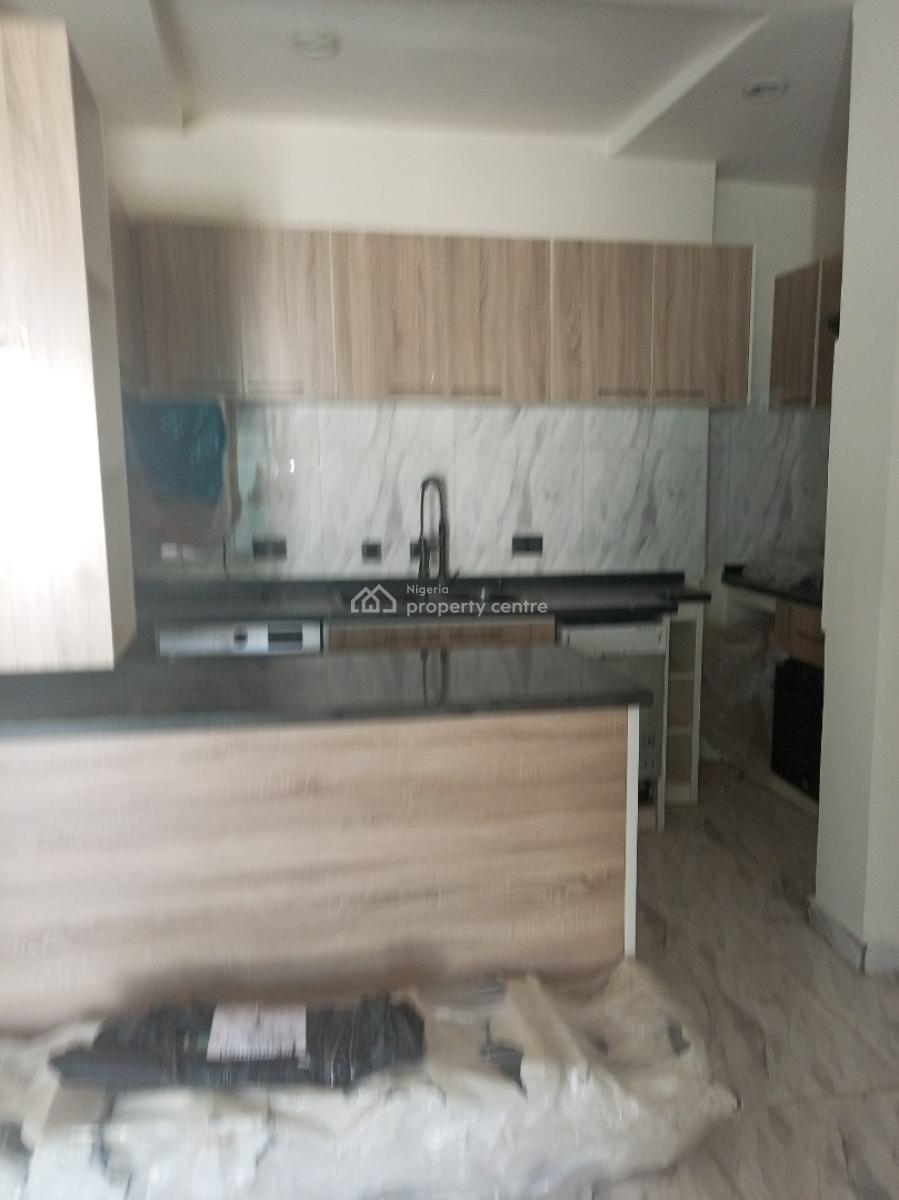 Watch The Video on The Youtube.   Tastefully Finished Spacious Standar, Jahi By Gilmor, Jahi, Abuja, Flat / Apartment for Sale