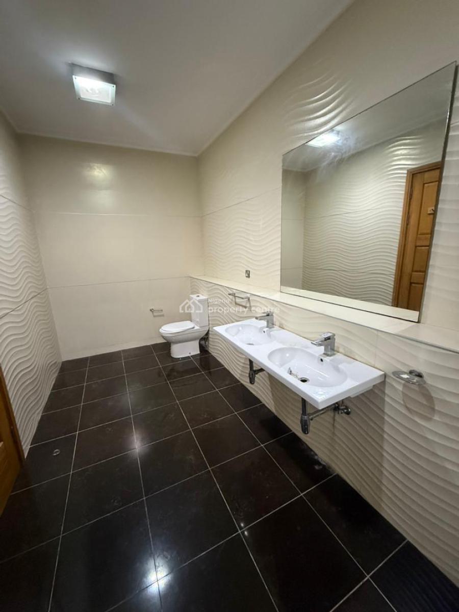 Three Bedrooms Terrace with 2 Rooms Bq, Swimming Pool and Gym, Ikoyi, Lagos, Terraced Duplex for Rent