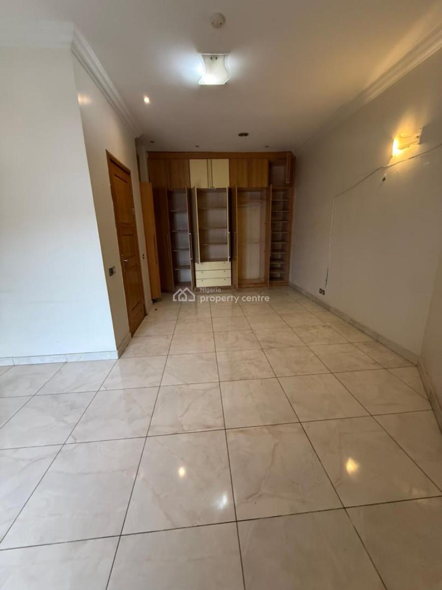 Three Bedrooms Terrace with 2 Rooms Bq, Swimming Pool and Gym, Ikoyi, Lagos, Terraced Duplex for Rent