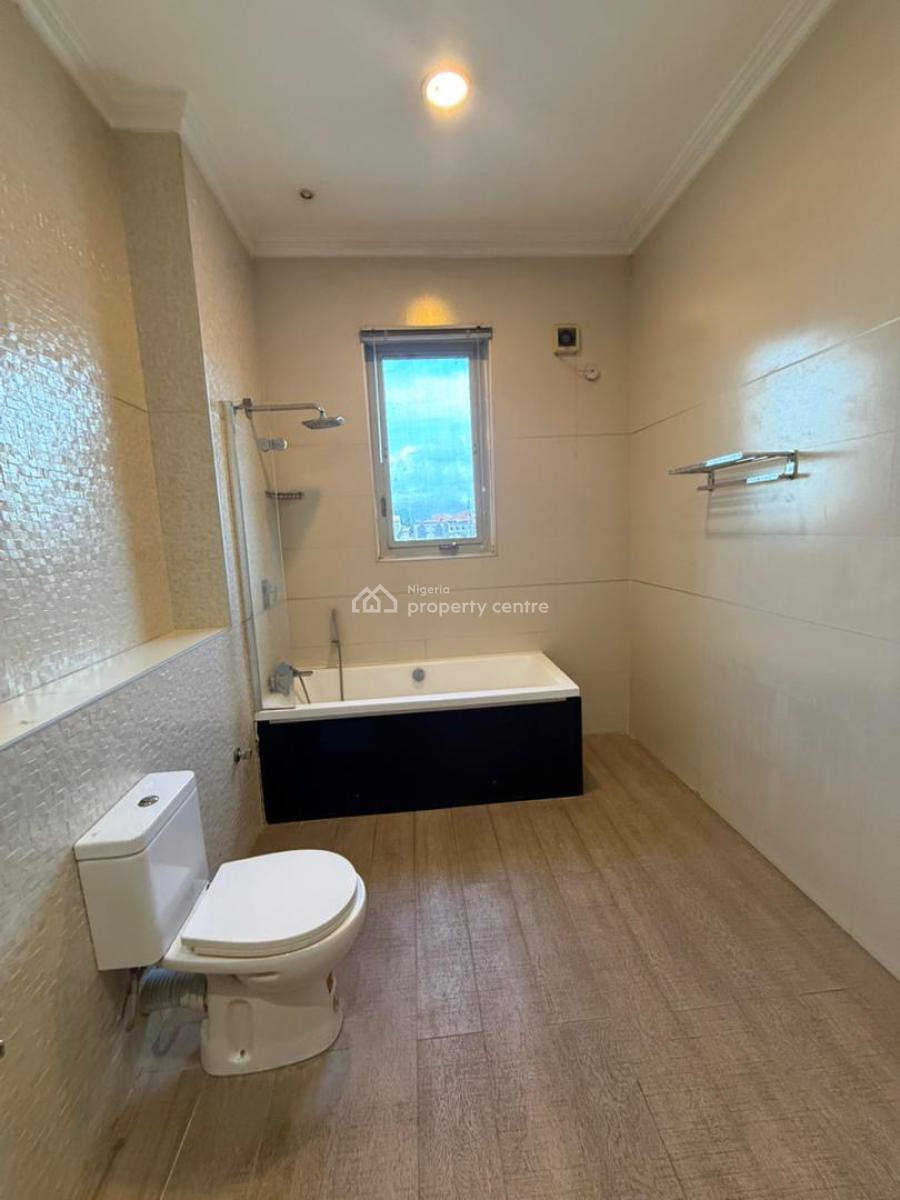 Three Bedrooms Terrace with 2 Rooms Bq, Swimming Pool and Gym, Ikoyi, Lagos, Terraced Duplex for Rent