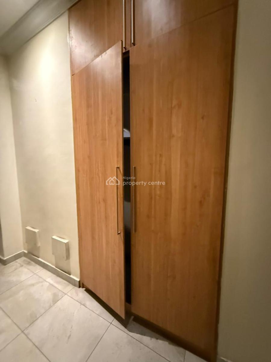 Three Bedrooms Terrace with 2 Rooms Bq, Swimming Pool and Gym, Ikoyi, Lagos, Terraced Duplex for Rent