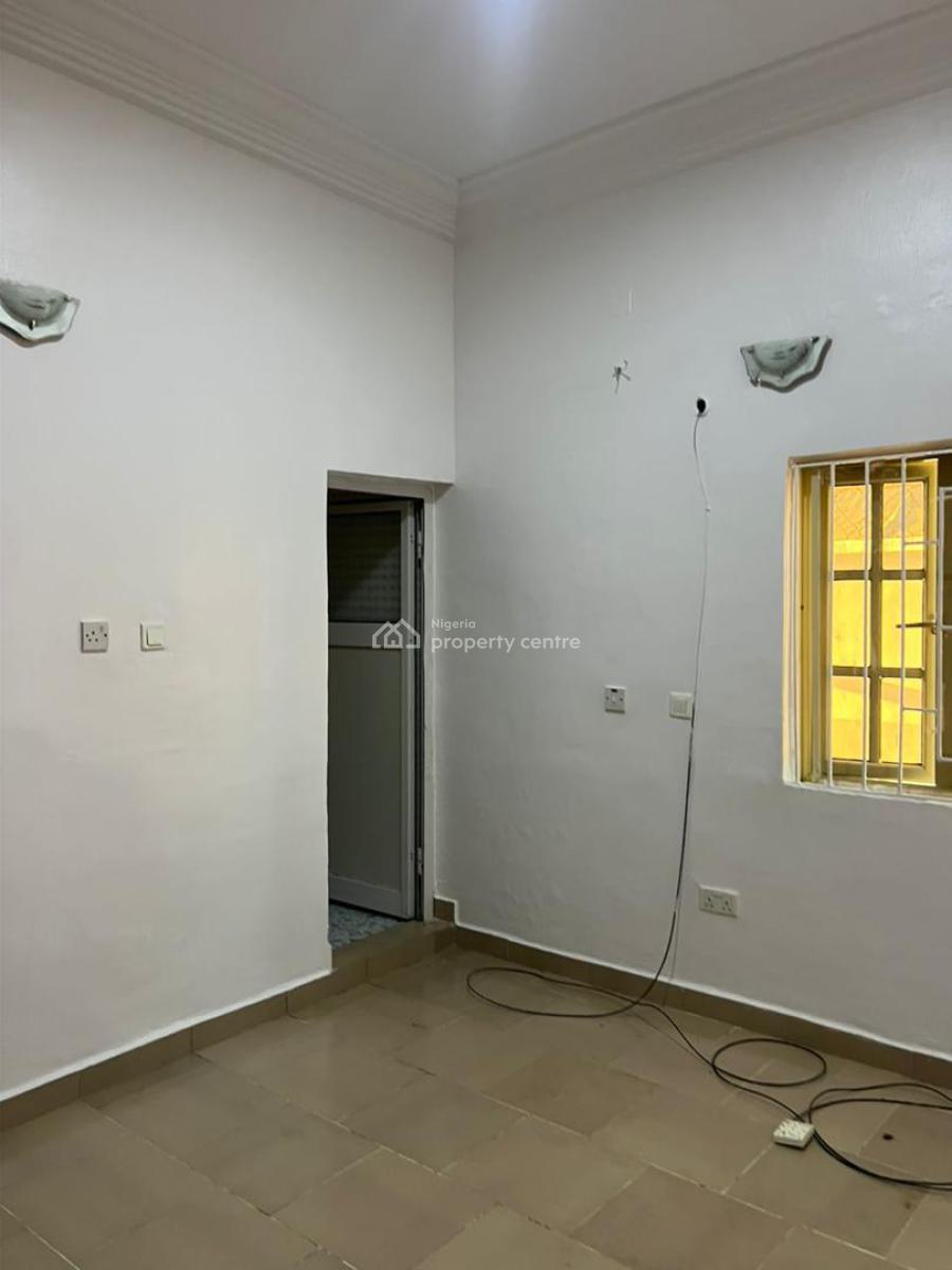 3 Bedroom Flat, Lekki Phase 1, Lekki, Lagos, Flat / Apartment for Rent