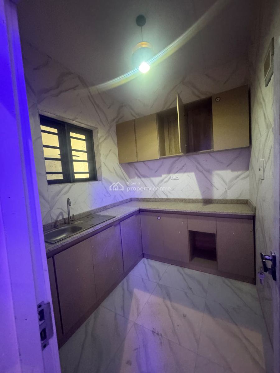 Newly Built Standard 2 Bedroom Apartment, Orchid Road, Lekki, Lagos, Flat / Apartment for Rent