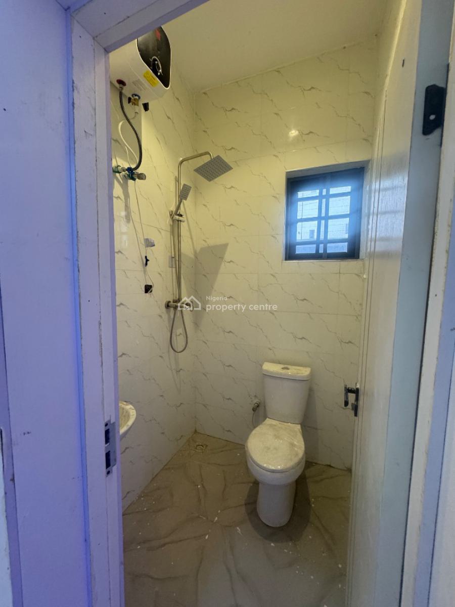 Newly Built Standard 2 Bedroom Apartment, Orchid Road, Lekki, Lagos, Flat / Apartment for Rent