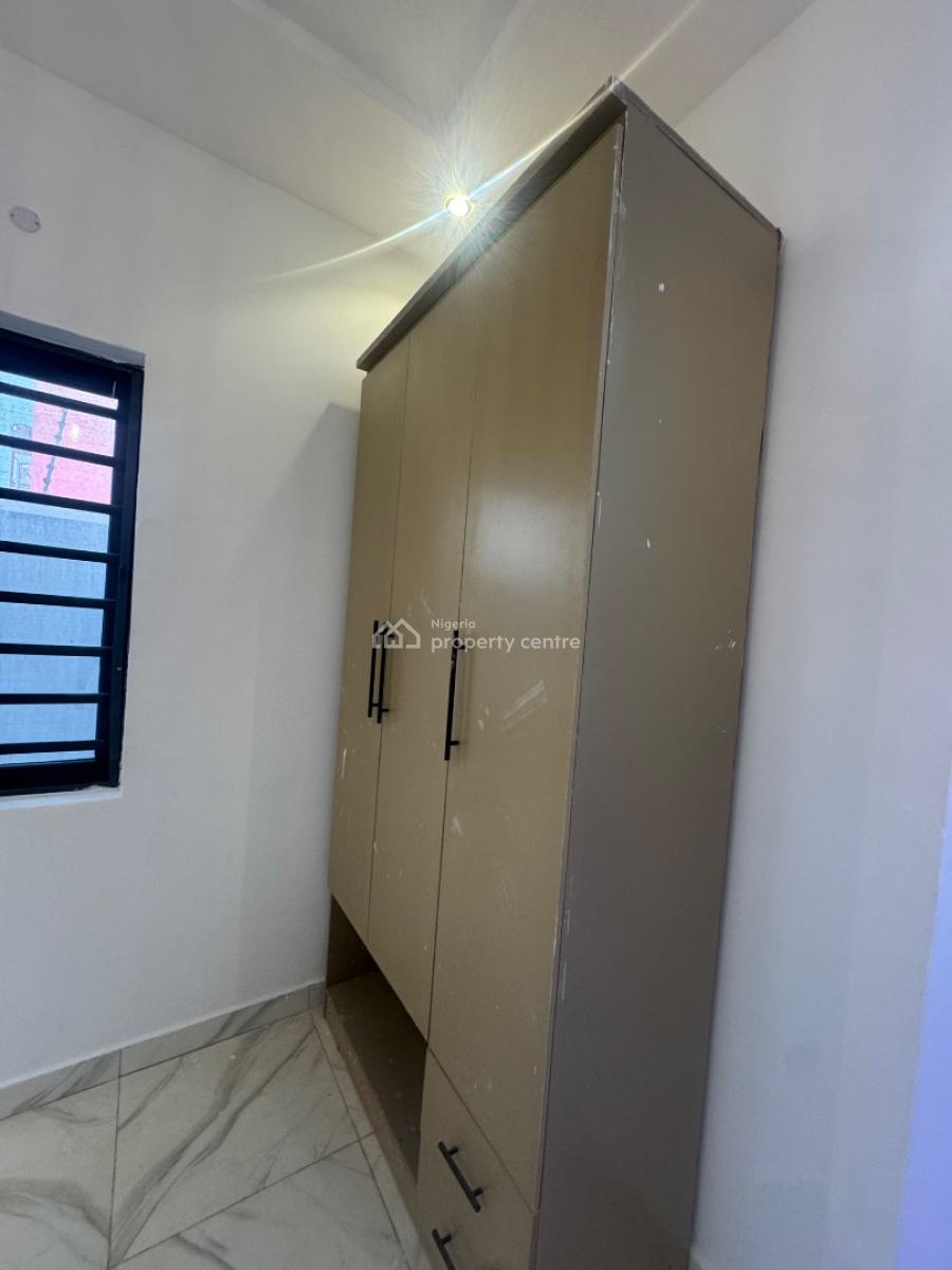 Newly Built Standard 2 Bedroom Apartment, Orchid Road, Lekki, Lagos, Flat / Apartment for Rent