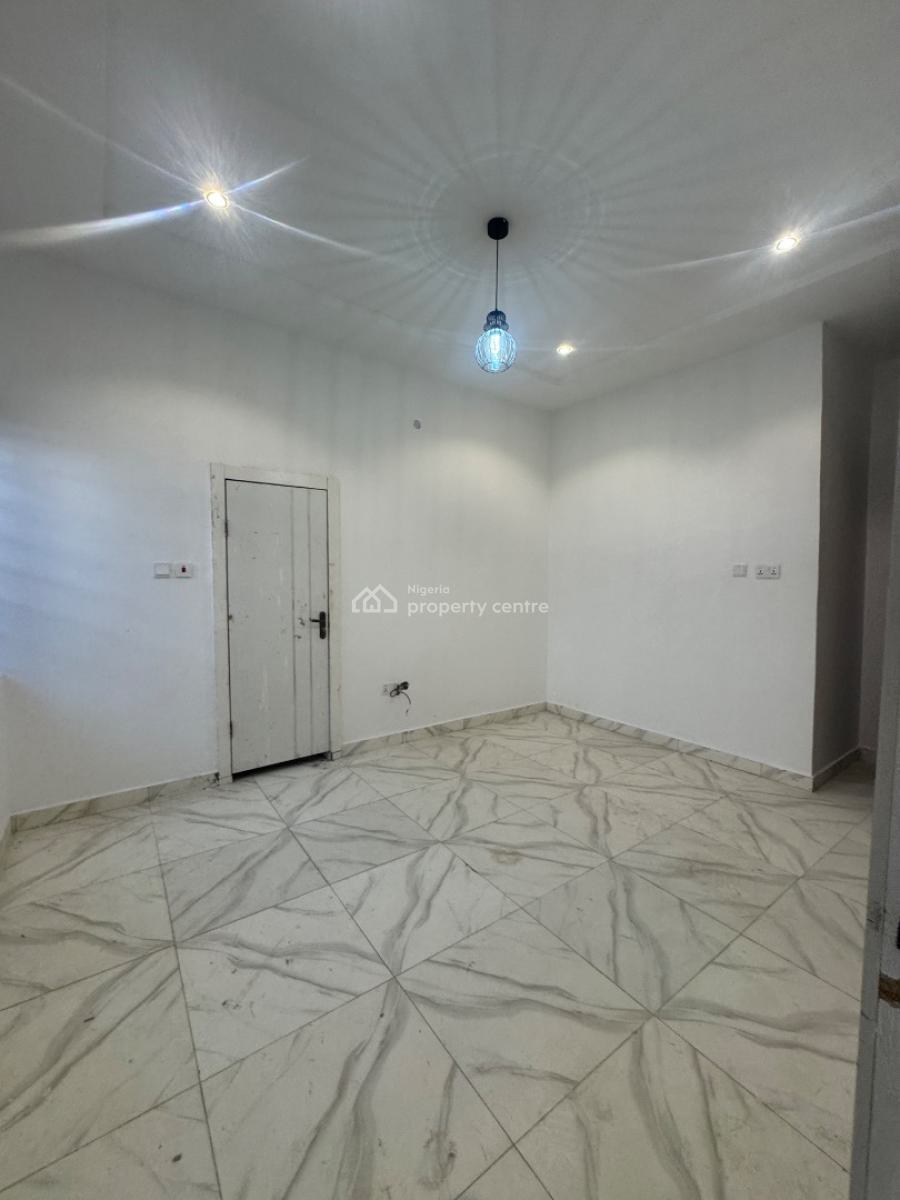 Newly Built Standard 2 Bedroom Apartment, Orchid Road, Lekki, Lagos, Flat / Apartment for Rent