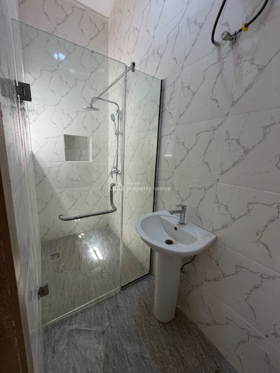 2 Bedroom Service Apartment, Chevron Toll Gate, Lekki, Lagos, Flat / Apartment for Sale