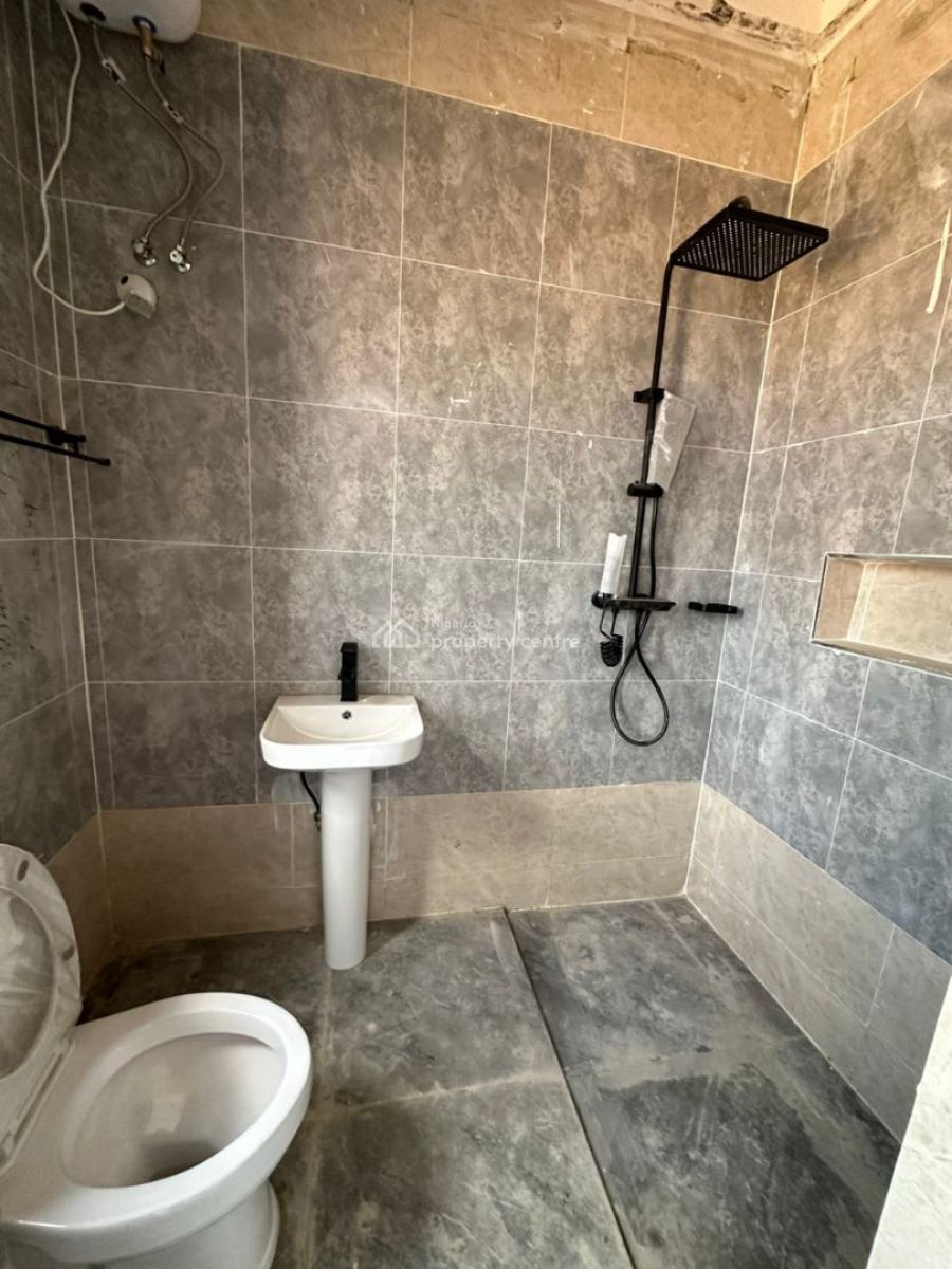 Beautifully Built 4 Bedroom Terrace Duplex with Bq, Jahi, Abuja, Terraced Duplex for Sale