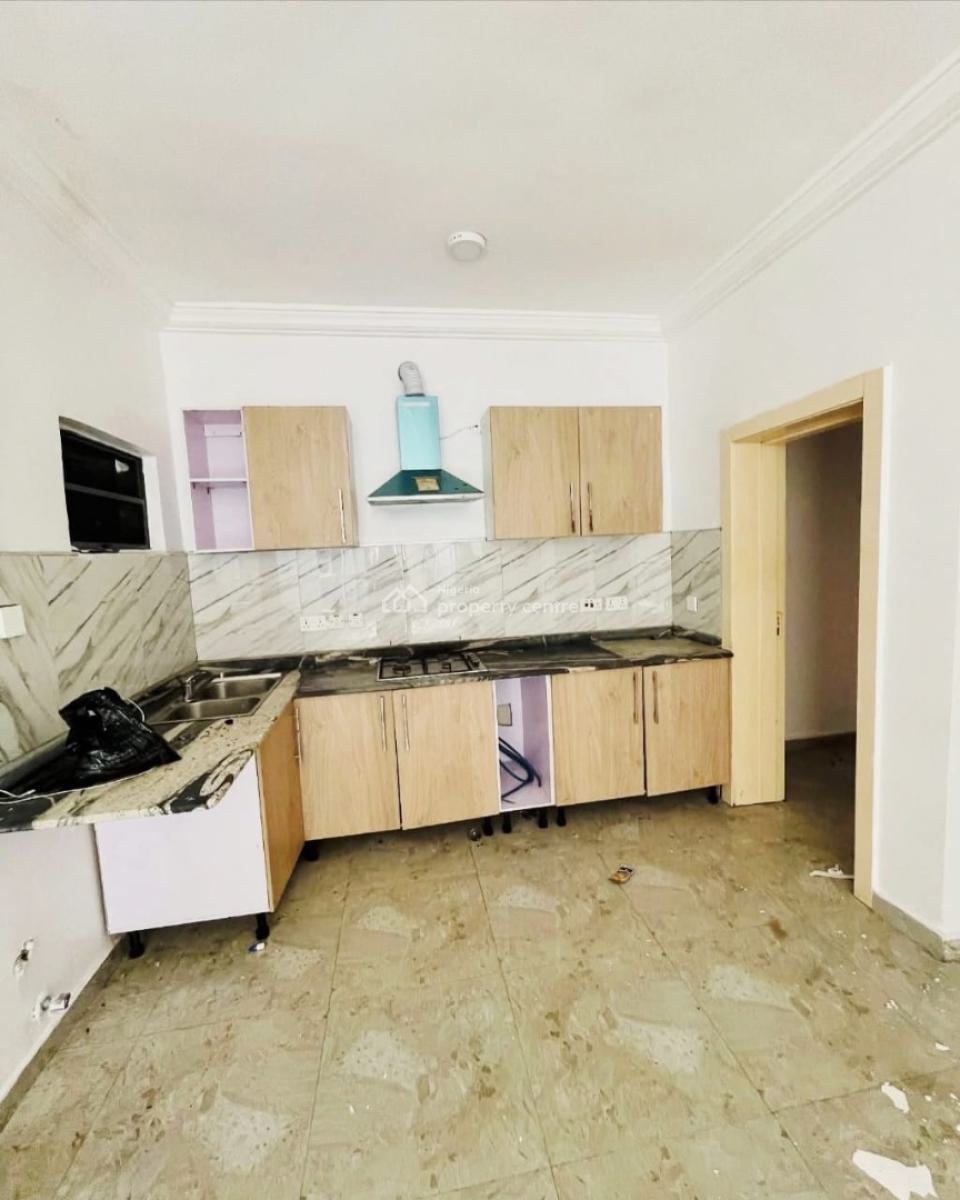 Spacious 3 Bedroom Apartment, Ikota, Lekki, Lagos, Flat / Apartment for Sale