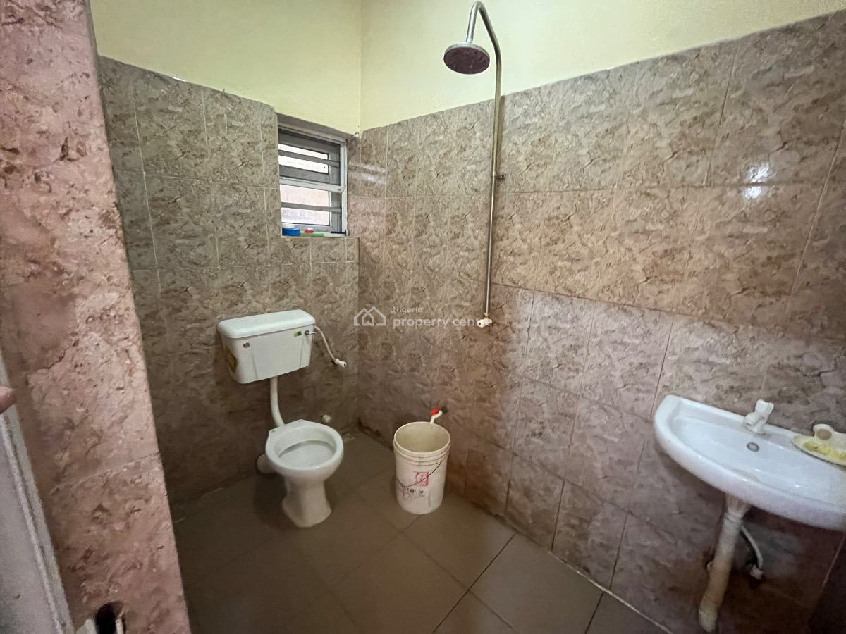 Mini Flat, Olowora, Magodo, Lagos, Mini Flat (room and Parlour) for Rent