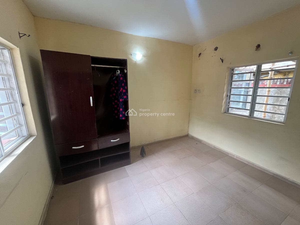Mini Flat, Olowora, Magodo, Lagos, Mini Flat (room and Parlour) for Rent