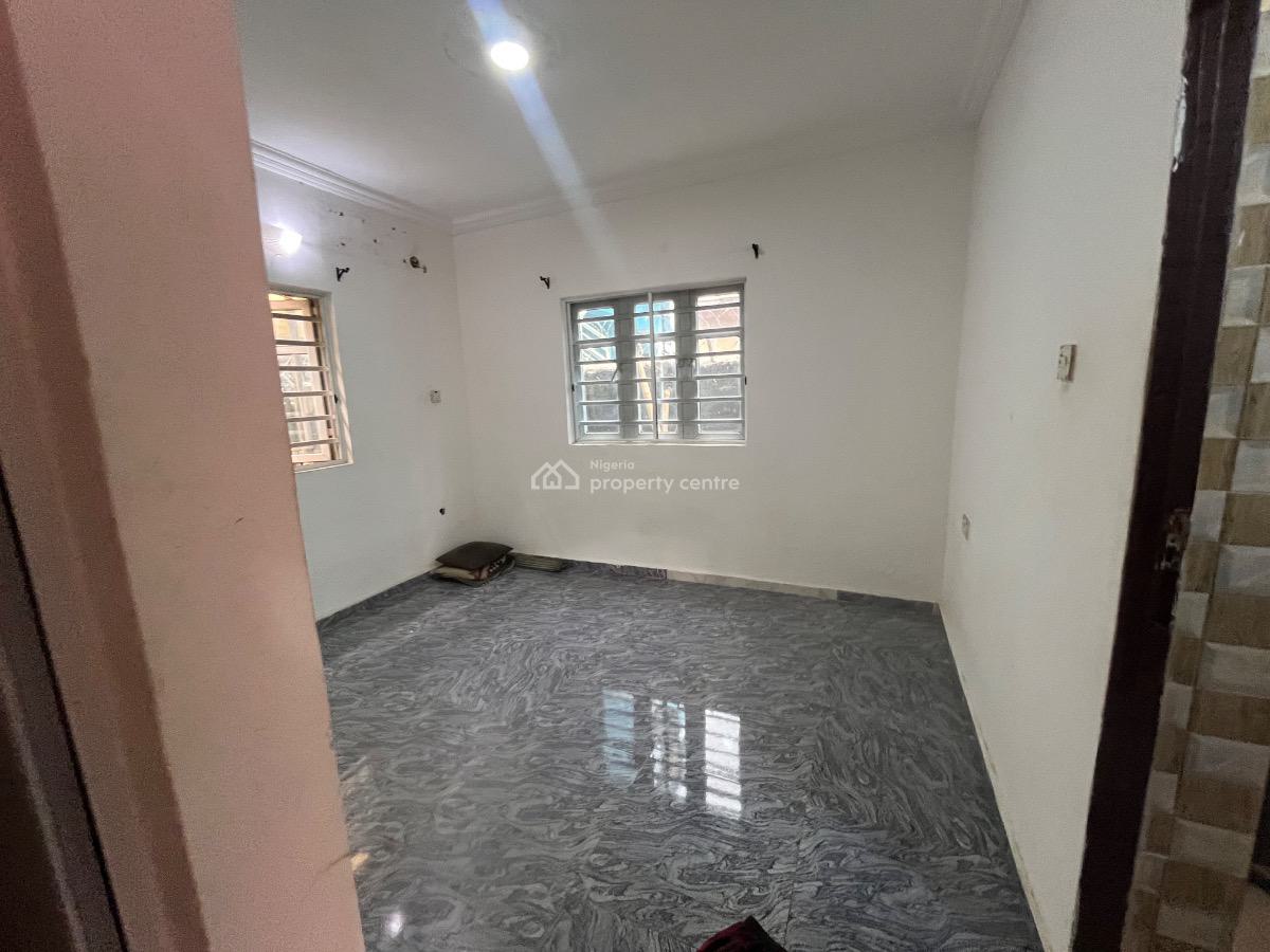 Mini Flat, Olowora, Magodo, Lagos, Mini Flat (room and Parlour) for Rent