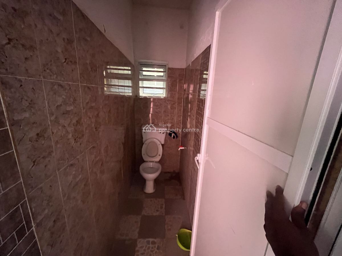 Mini Flat, Olowora, Magodo, Lagos, Mini Flat (room and Parlour) for Rent