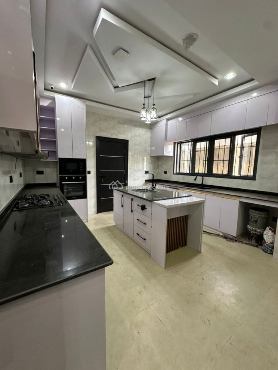 Tastefully Finished 5 Bedroom Detached Duplex with Bq, Guzape District, Abuja, Detached Duplex for Sale