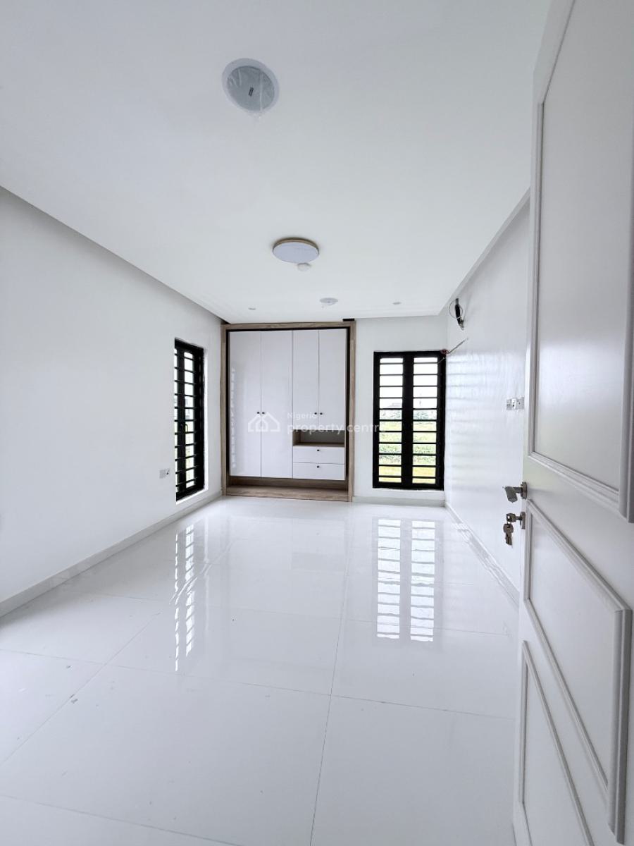 Luxury 5-bedroom Detached Home with Cinema & Pool, Royal Gardens, Ajah, Lagos, Detached Duplex for Sale