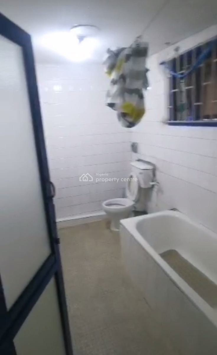 a Decent Mini Flat, Bode Thomas, Surulere, Lagos, Mini Flat (room and Parlour) for Rent