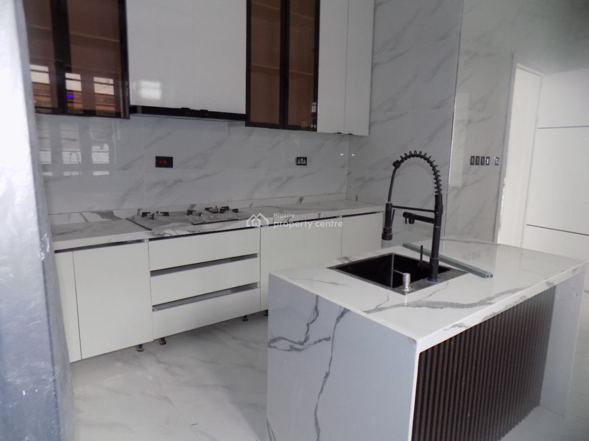 Very Big 5 Bedroom Fully Detached Duplex with Bq +swimming Pool, Ologolo, Lekki, Lagos, Detached Duplex for Sale