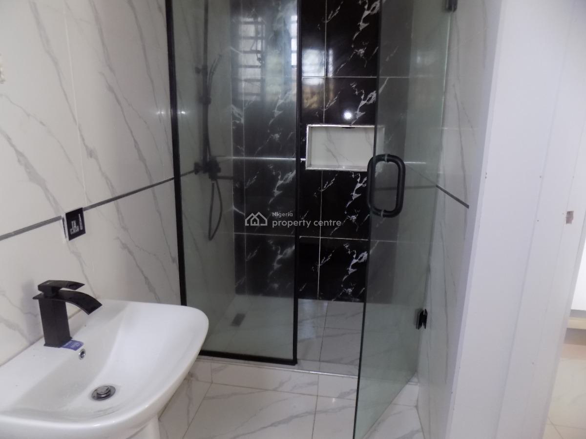 Very Big 5 Bedroom Fully Detached Duplex with Bq +swimming Pool, Ologolo, Lekki, Lagos, Detached Duplex for Sale