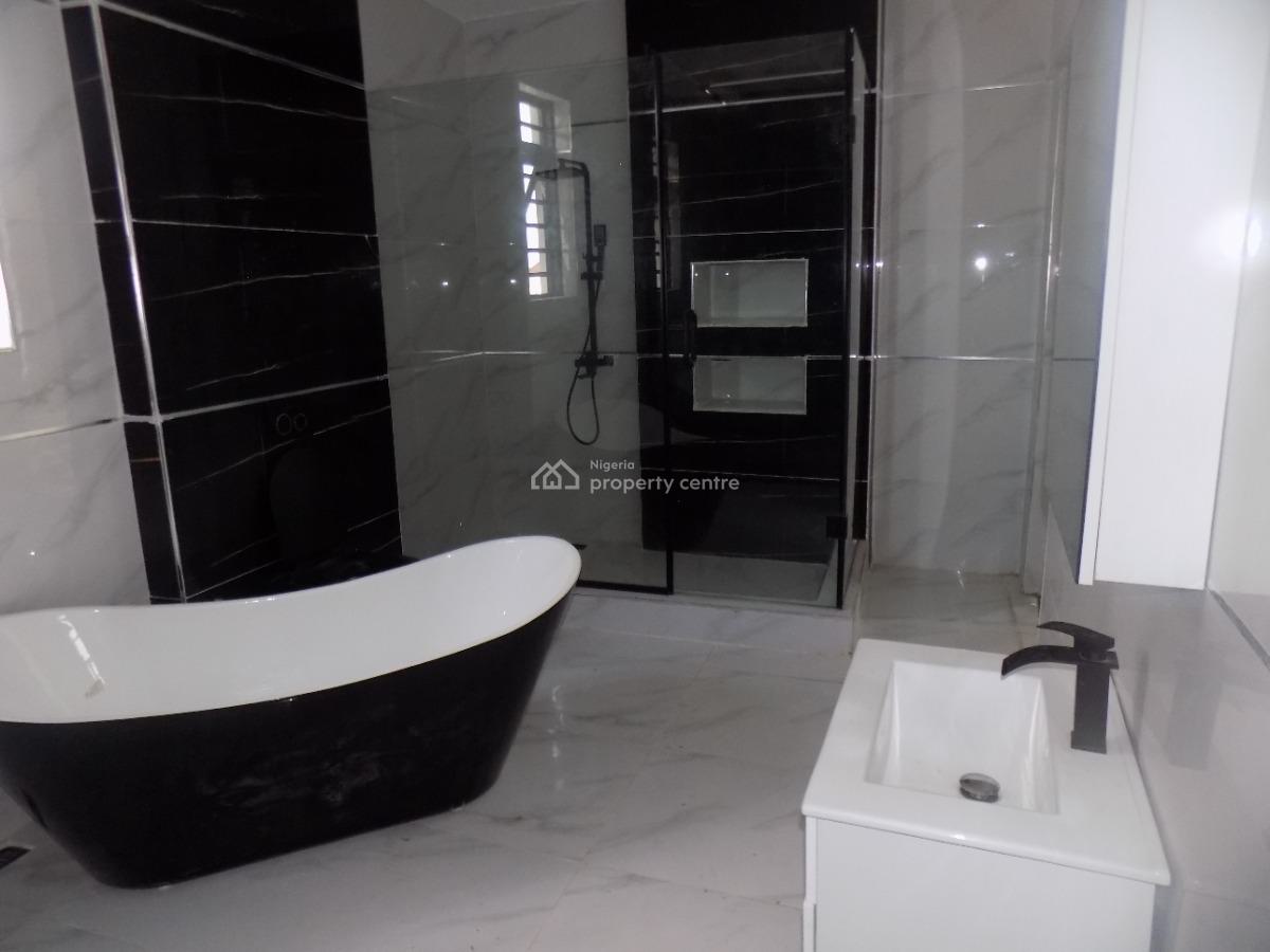 Very Big 5 Bedroom Fully Detached Duplex with Bq +swimming Pool, Ologolo, Lekki, Lagos, Detached Duplex for Sale