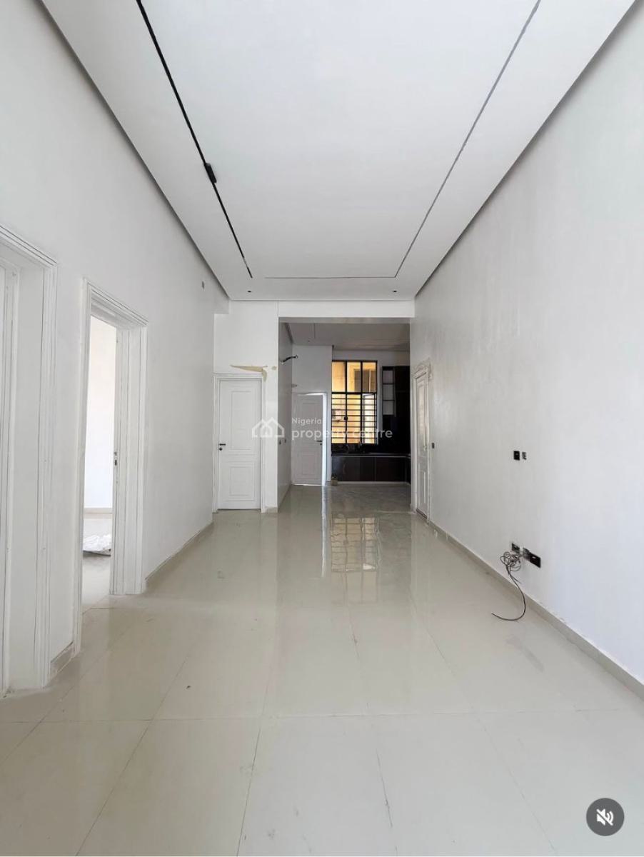 Luxury 3 Bedroom Apartment with Detailed Finishing & Pool, Lekki Phase 1, Lekki, Lagos, Block of Flats for Sale