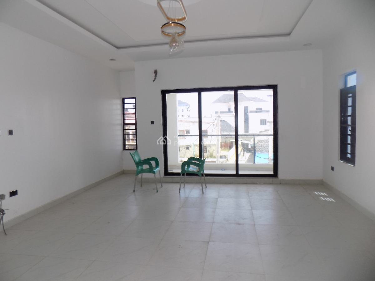 Very Big 4 Bedrooms Semi Detached Duplex with Bq, Ologolo, Lekki, Lagos, Semi-detached Duplex for Sale
