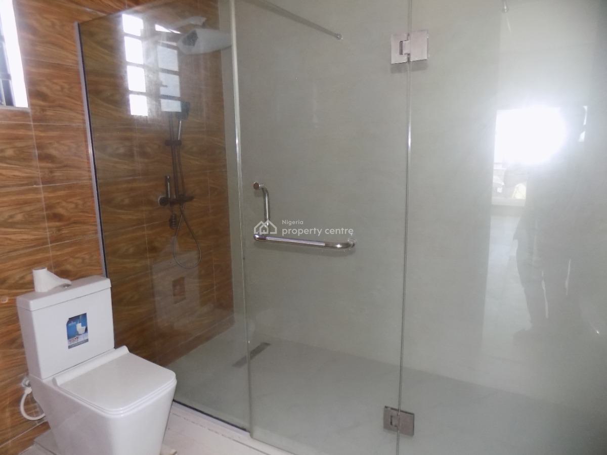 Very Big 4 Bedrooms Semi Detached Duplex with Bq, Ologolo, Lekki, Lagos, Semi-detached Duplex for Sale