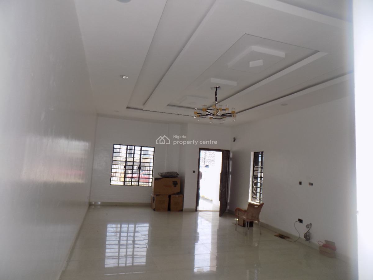 Very Big 4 Bedrooms Semi Detached Duplex with Bq, Ologolo, Lekki, Lagos, Semi-detached Duplex for Sale