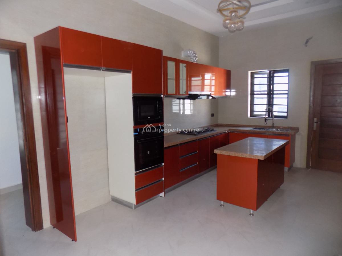 Very Big 4 Bedrooms Semi Detached Duplex with Bq, Ologolo, Lekki, Lagos, Semi-detached Duplex for Sale