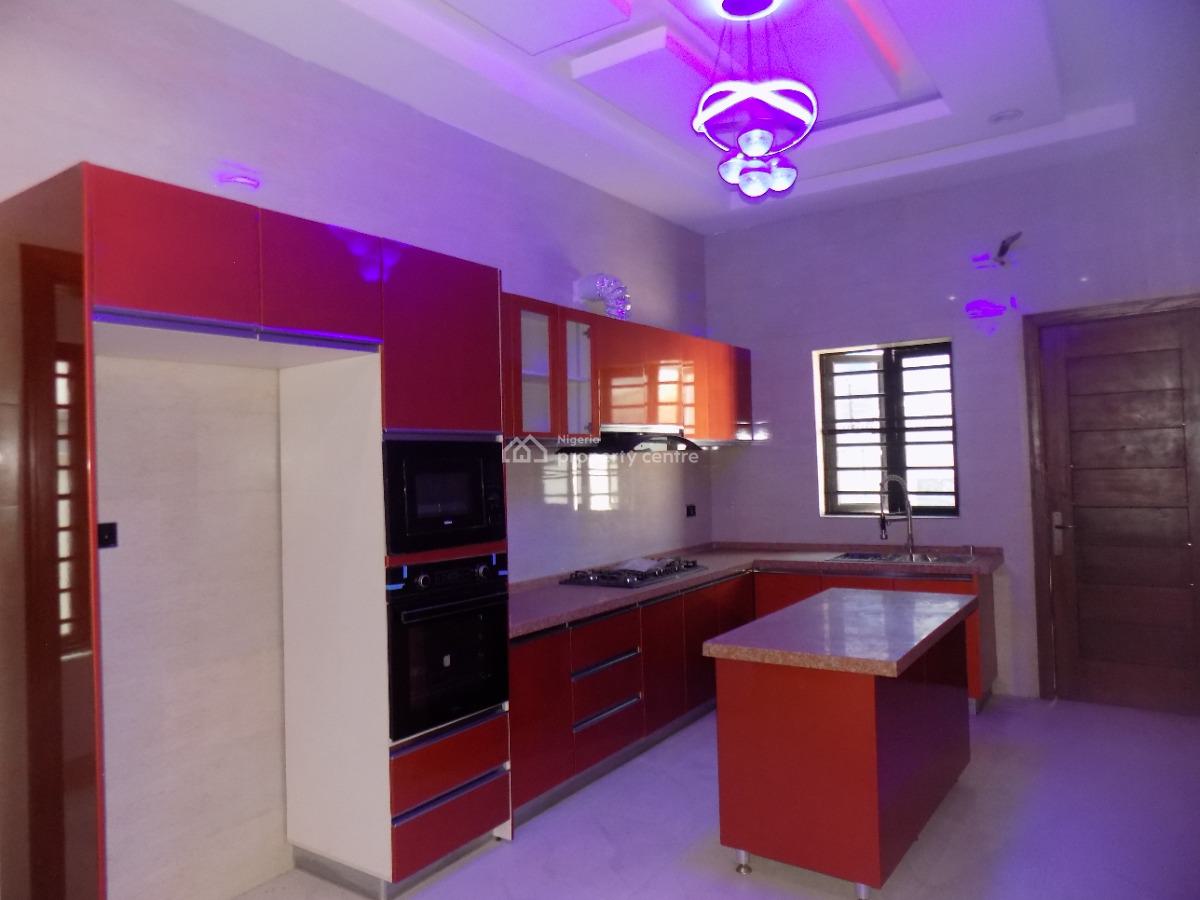 Very Big 4 Bedrooms Semi Detached Duplex with Bq, Ologolo, Lekki, Lagos, Semi-detached Duplex for Sale