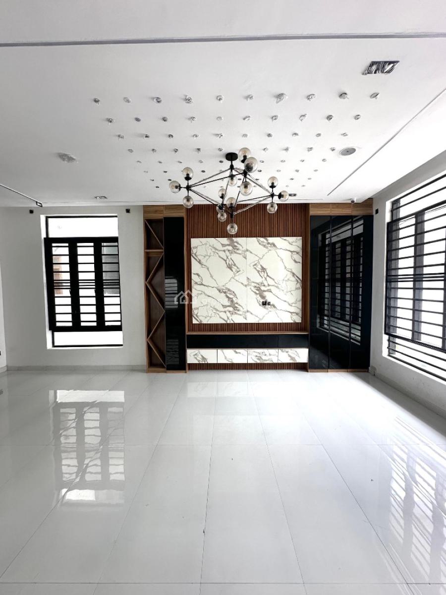 Nice and Spacious 4 Bedroom Semi Detached Duplex, Orchid Road By Chevron Tollgate Lekki, Lekki, Lagos, Semi-detached Duplex for Sale