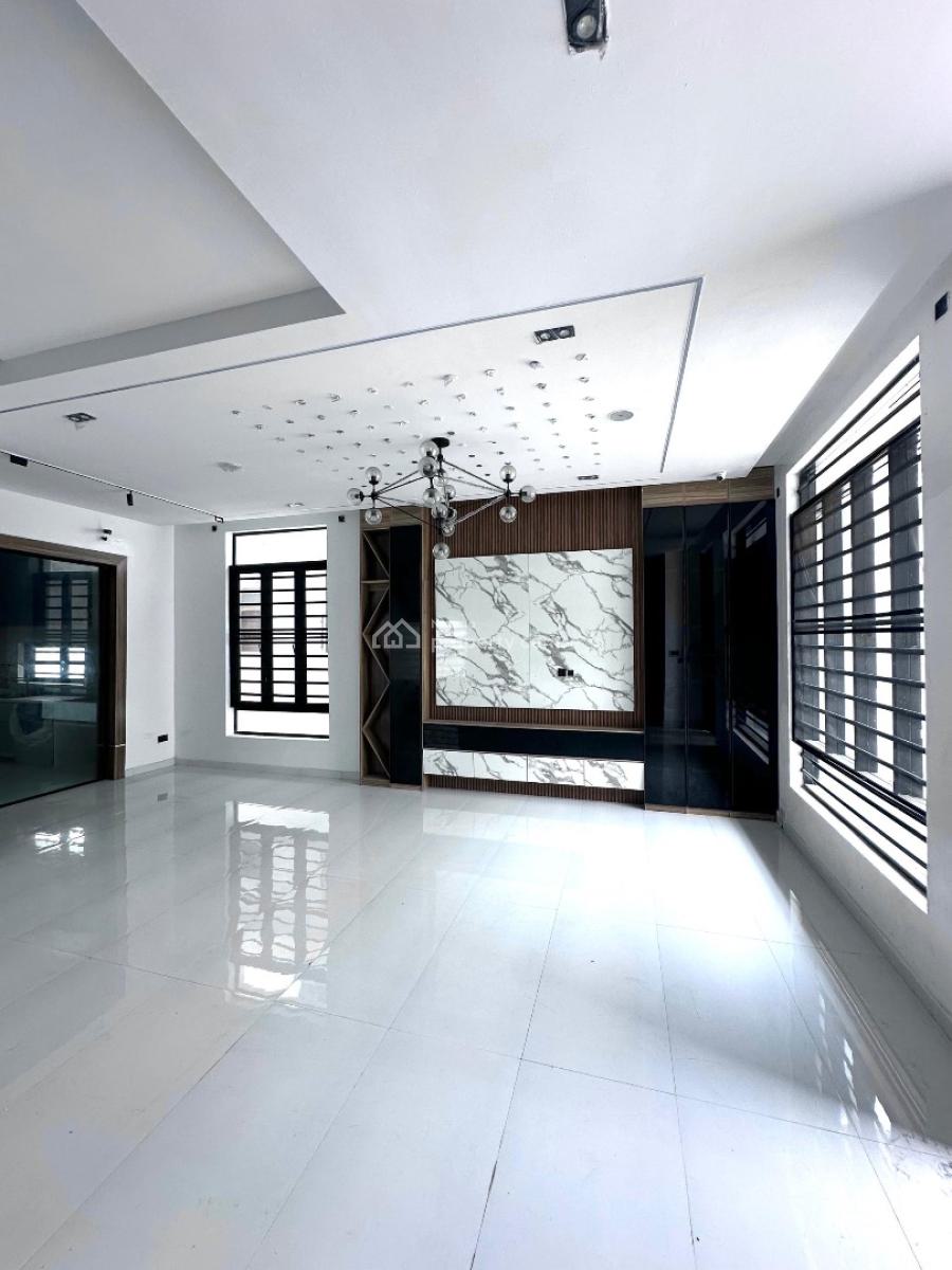 Nice and Spacious 4 Bedroom Semi Detached Duplex, Orchid Road By Chevron Tollgate Lekki, Lekki, Lagos, Semi-detached Duplex for Sale