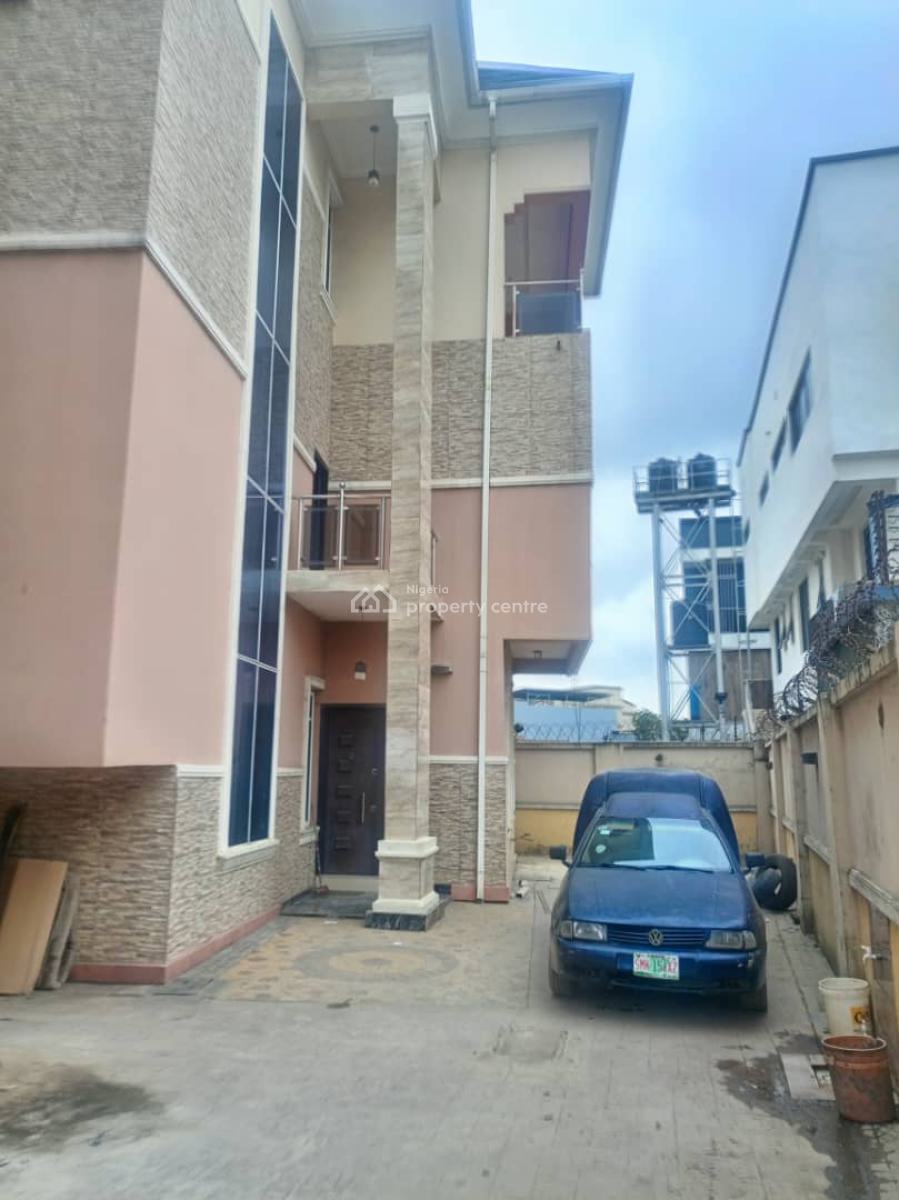 Commercial 5 Bedroom Detached Duplex Located in a Serene Secured Nei, 2 Year Rent, Ikeja Gra, Ikeja, Lagos, Detached Duplex for Rent