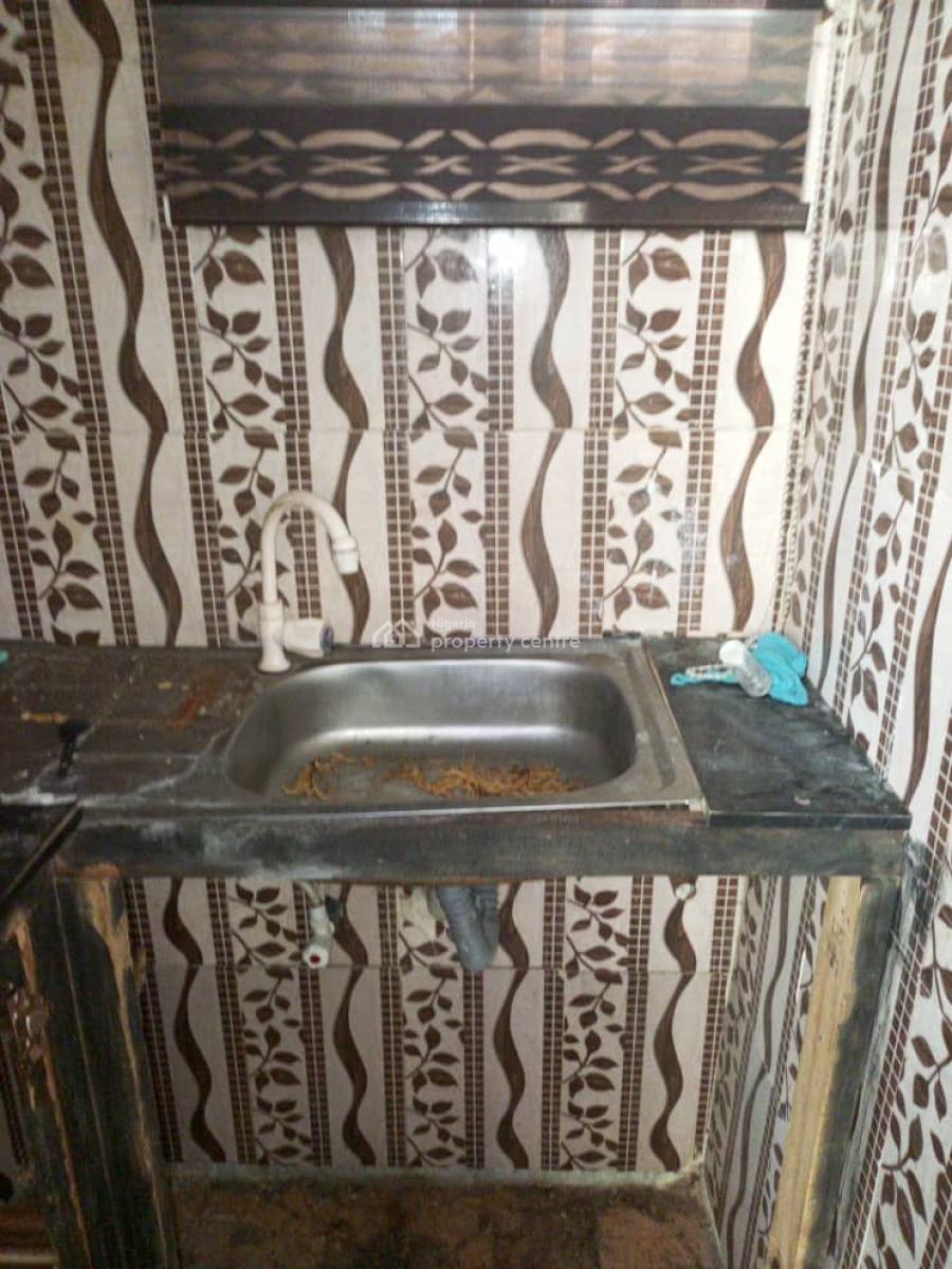 Single Room Self Contain, Williams Estate, Akowonjo, Alimosho, Lagos, Self Contain (single Rooms) for Rent