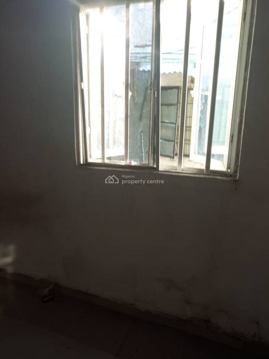 Single Room Self Contain, Williams Estate, Akowonjo, Alimosho, Lagos, Self Contain (single Rooms) for Rent