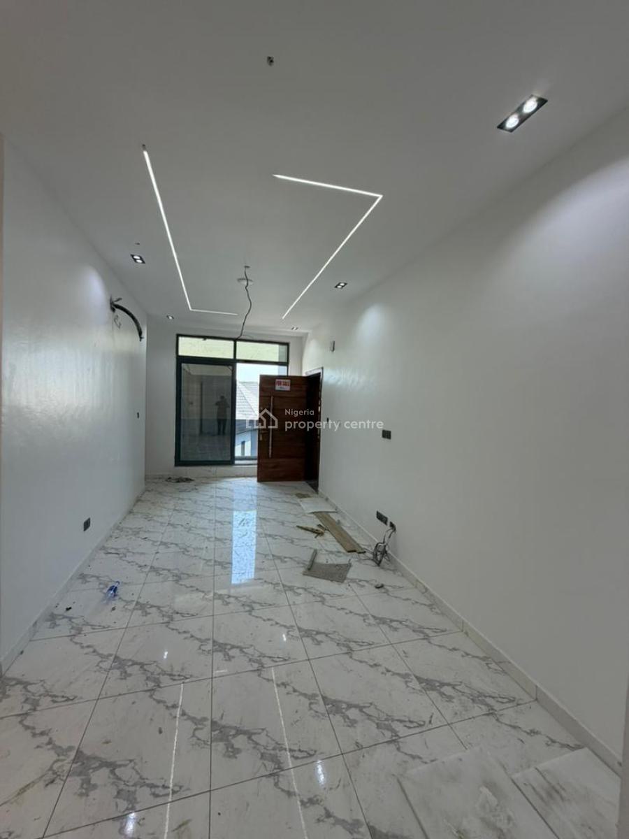 2 Bedroom Blocks of Flats, Lekki Phase 2, Lekki, Lagos, Block of Flats for Sale