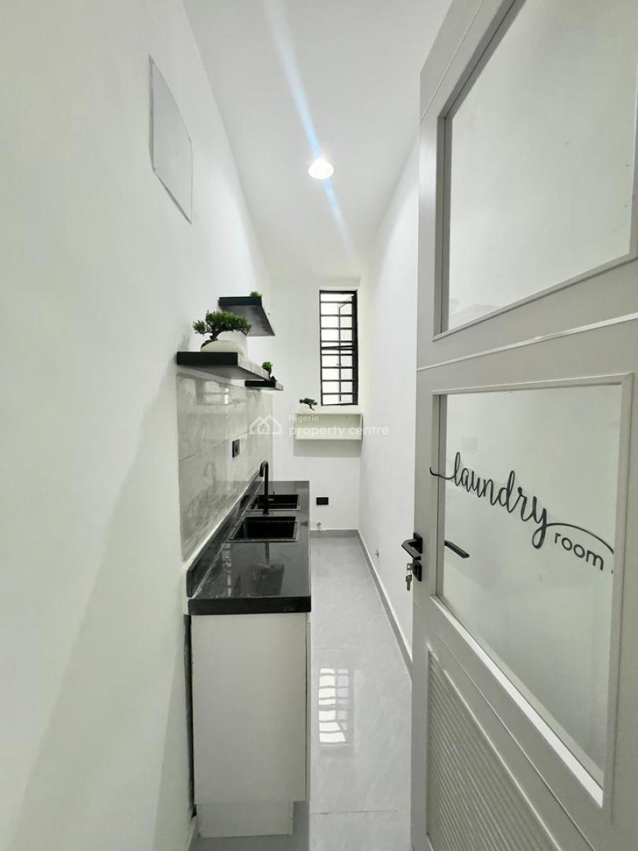 5 Bedroom Fully Detached Duplex with a, Orchid, Osapa, Lekki, Lagos, Detached Duplex for Sale