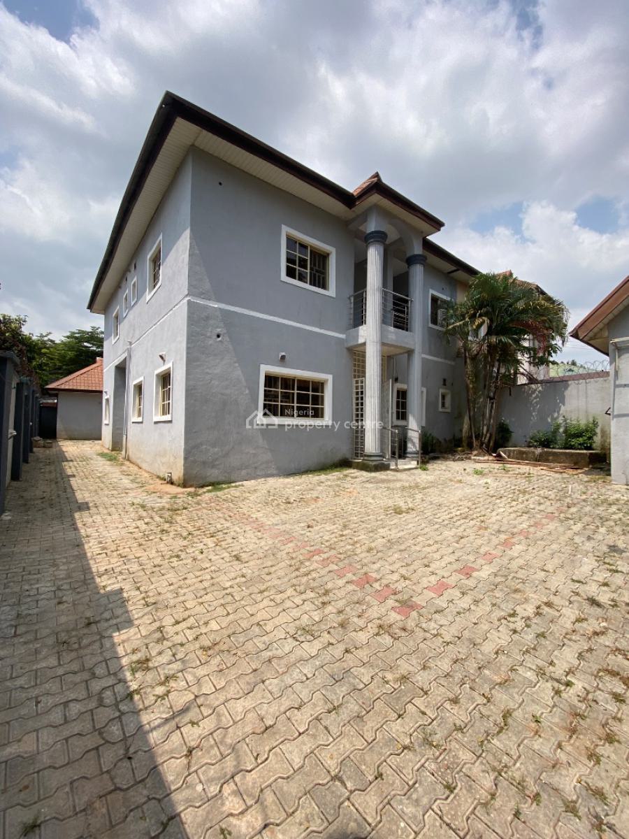 Spacious 4 Bedroom Duplex, Off 2nd Avenue, Gwarinpa, Abuja, Semi-detached Duplex for Rent