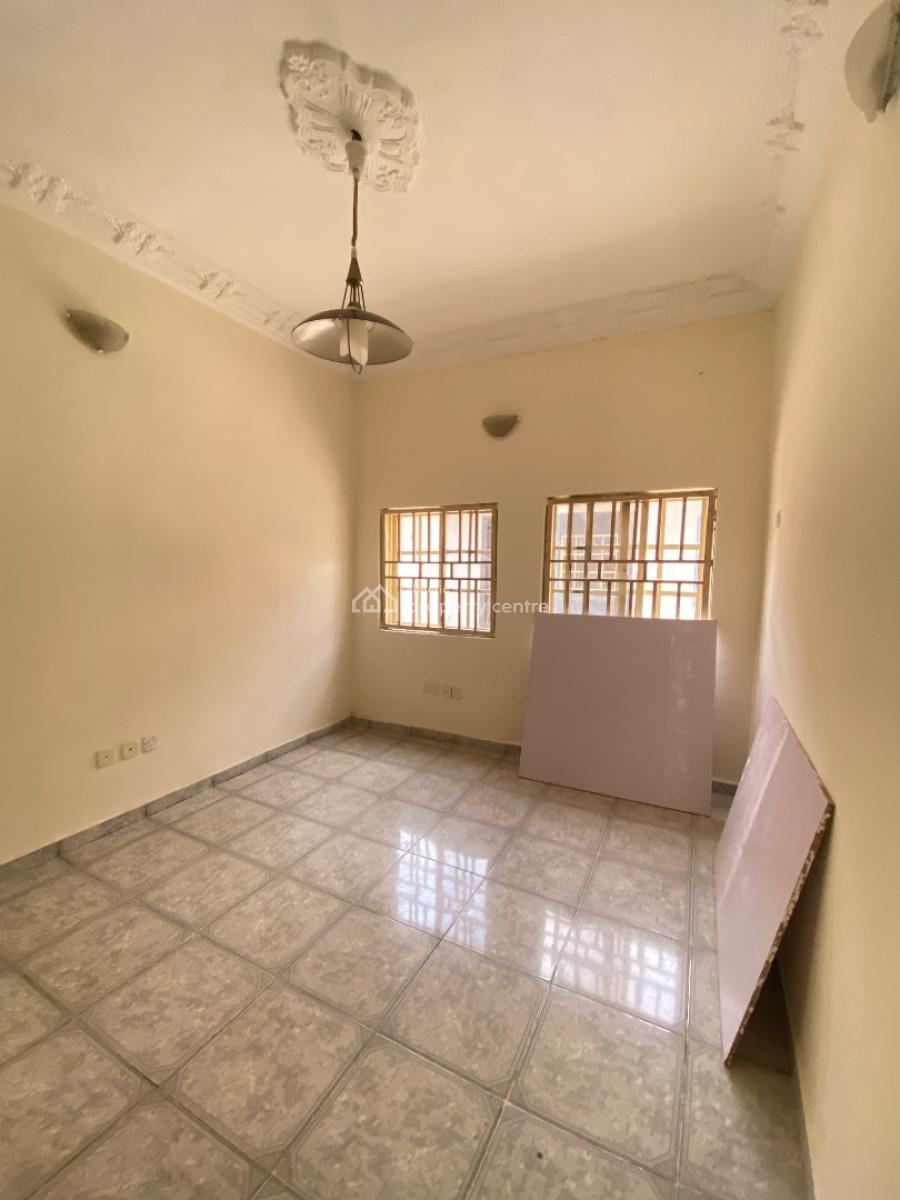 Spacious 4 Bedroom Duplex, Off 2nd Avenue, Gwarinpa, Abuja, Semi-detached Duplex for Rent
