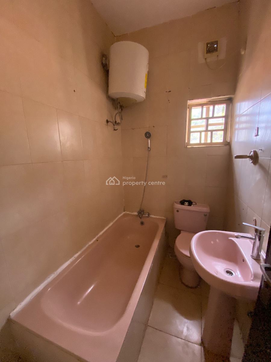 Spacious 4 Bedroom Duplex, Off 2nd Avenue, Gwarinpa, Abuja, Semi-detached Duplex for Rent