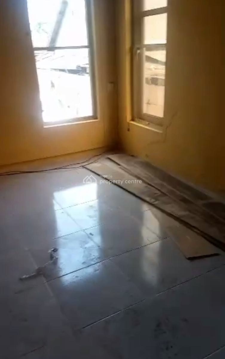 Decent Office Space, Gra, Sabo, Yaba, Lagos, Office Space for Rent