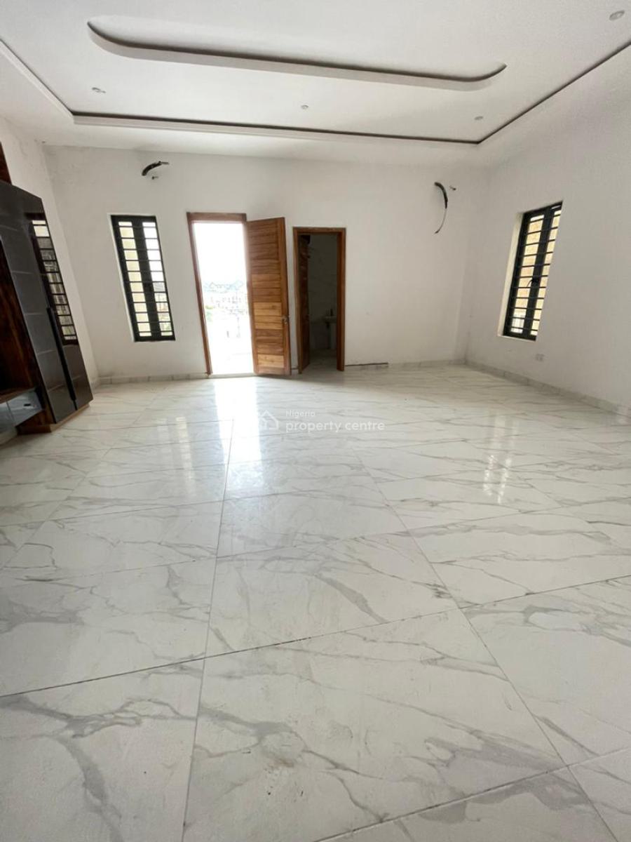 Spacious 5 Bedroom Fully Detached with Bq, Ologolo, Lekki, Lagos, Detached Duplex for Sale