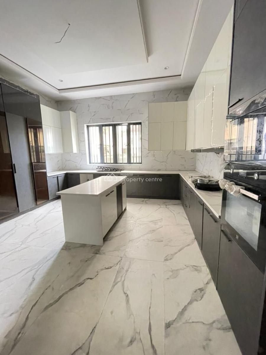 Spacious 5 Bedroom Fully Detached with Bq, Ologolo, Lekki, Lagos, Detached Duplex for Sale