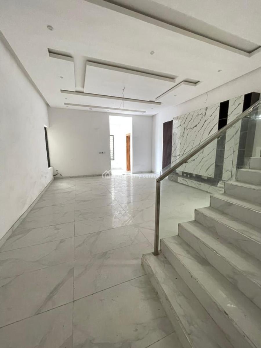 Spacious 5 Bedroom Fully Detached with Bq, Ologolo, Lekki, Lagos, Detached Duplex for Sale