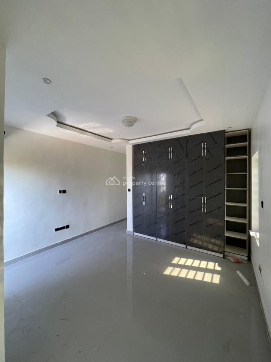 2 Bedroom Apartment, Ikate, Lekki, Lagos, Block of Flats for Sale