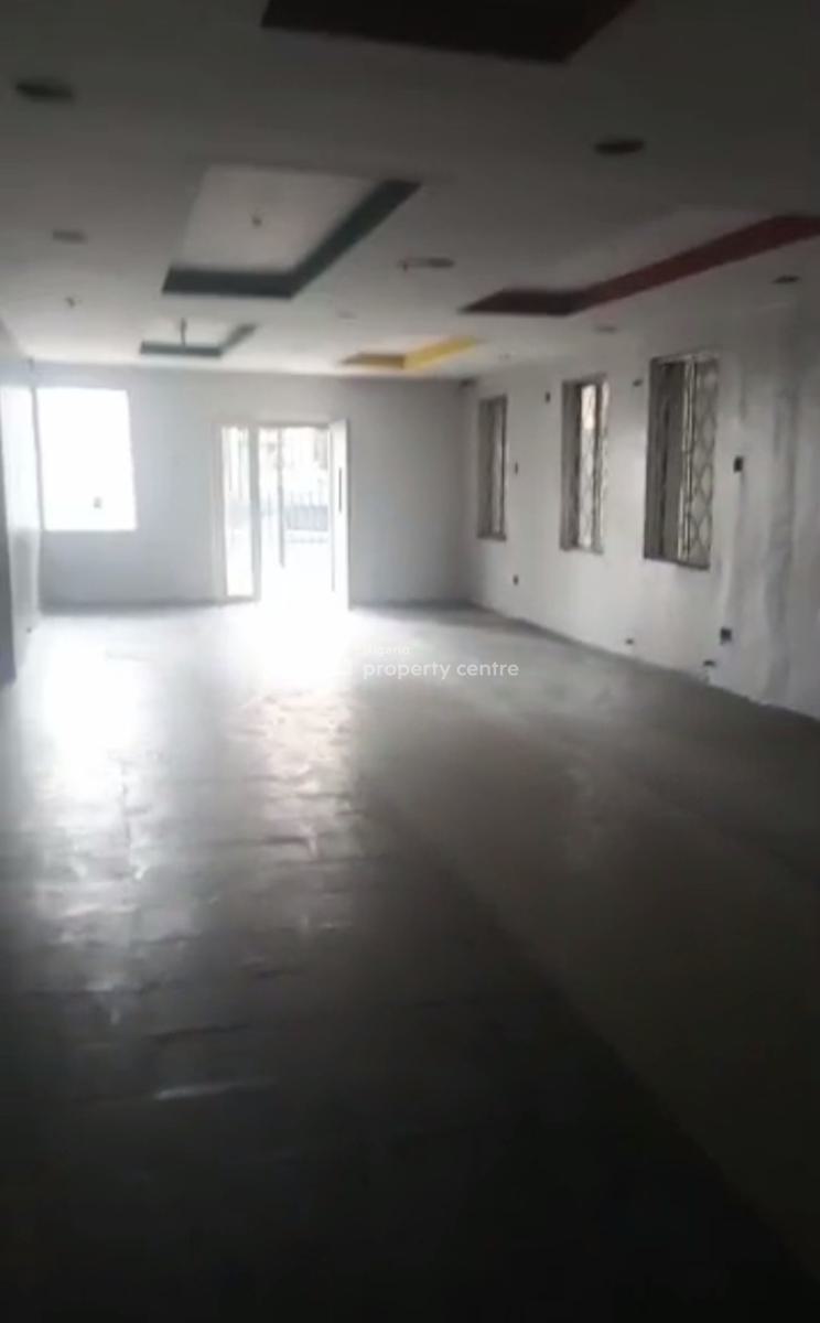 an Open Space, Ogunlana, Surulere, Lagos, Commercial Property for Rent