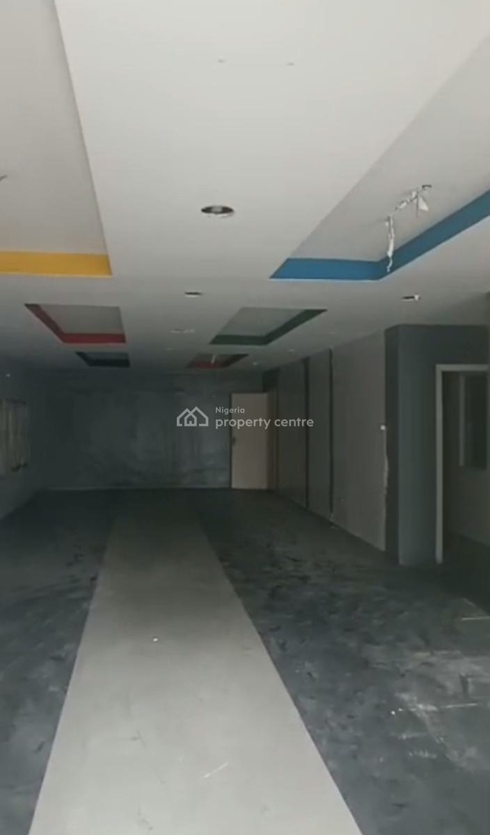 an Open Space, Ogunlana, Surulere, Lagos, Commercial Property for Rent