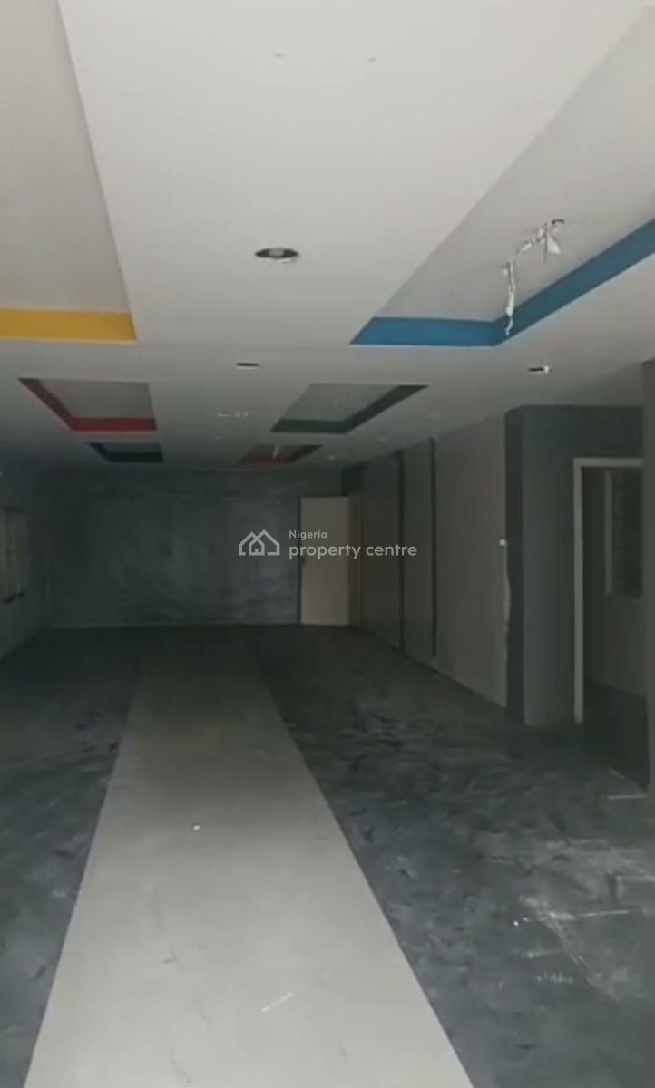 an Open Space, Ogunlana, Surulere, Lagos, Commercial Property for Rent